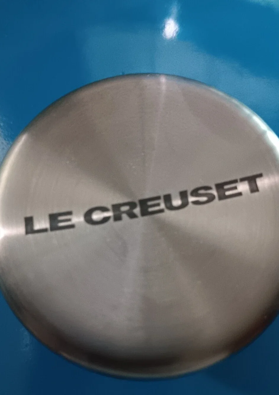Le Creuset 8qt. Oval Enamel Cast Iron Dutch Oven with Lid